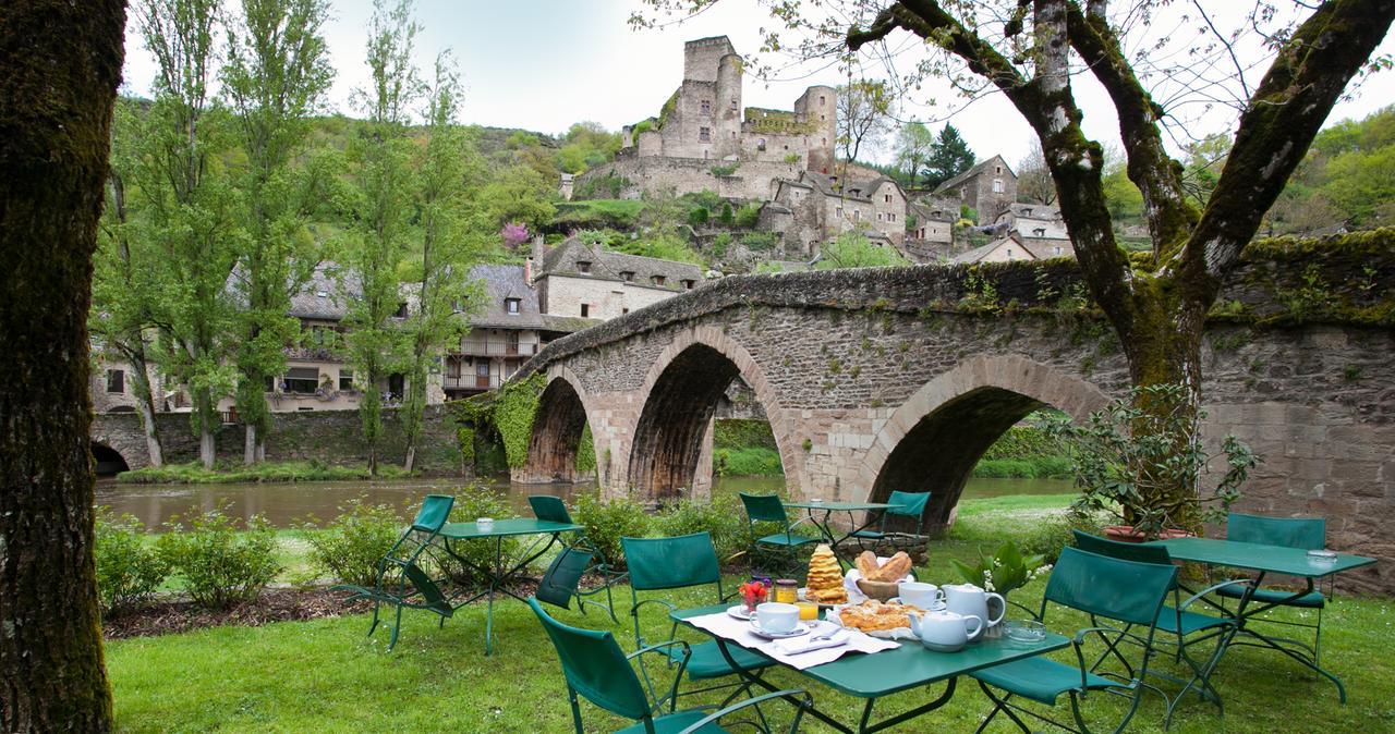 Le Vieux Pont Hotel Belcastel  Eksteriør billede